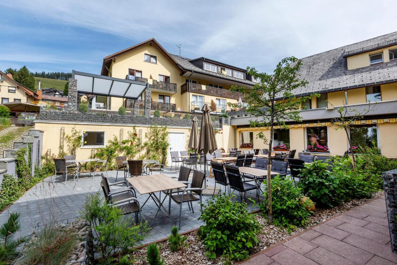 Hotel Engel - Familotel Hochschwarzwald Todtnauberg Exterior foto